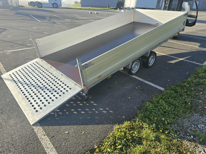 Demo, som ny! Böckmann MH-AL 4320/30 multihenger. Kr 90 000 + mva